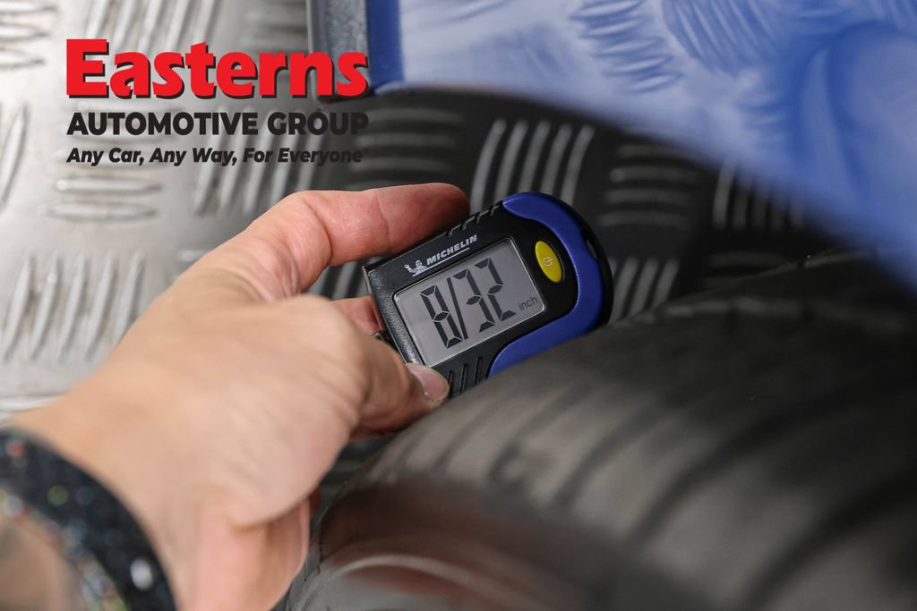 Used 2019 Ford Mustang GT Premium w/ Equipment Group 401A RWD image 25