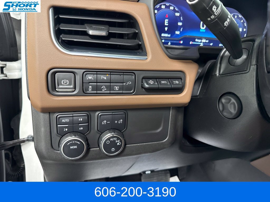 Used 2022 Chevrolet Suburban High Country AWD/4WD image 32