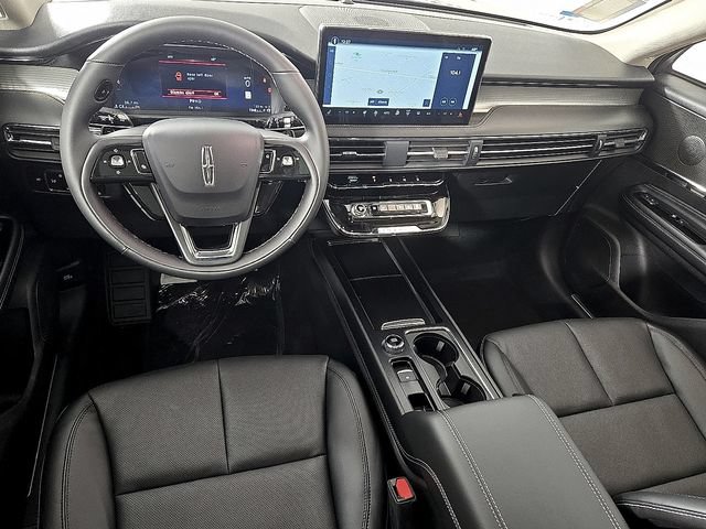Used 2026 Lincoln Corsair Premiere FWD image 10
