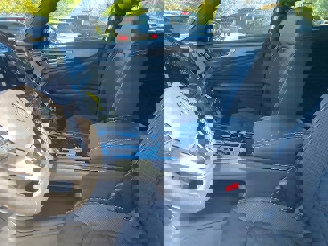 New 2026 Volkswagen Atlas Cross Sport SE image 8