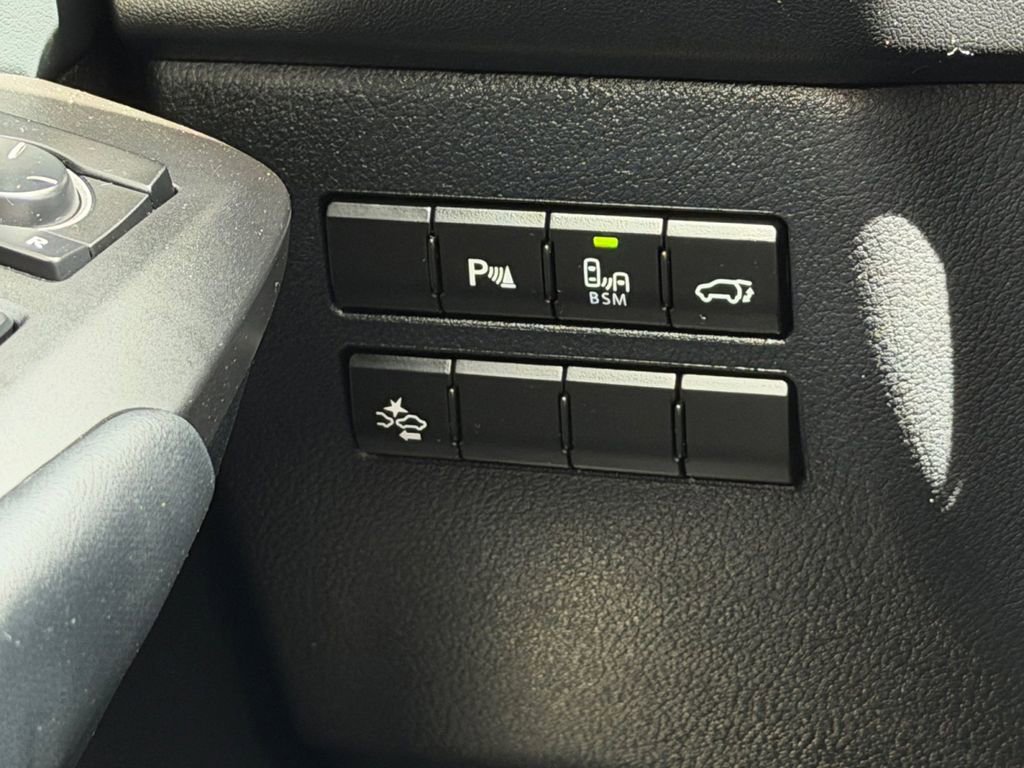 Used 2016 Lexus NX 200t FWD w/ Premium Package image 22