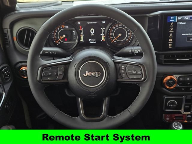 Used 2025 Jeep Gladiator Mojave w/ Convenience Group AWD/4WD image 18