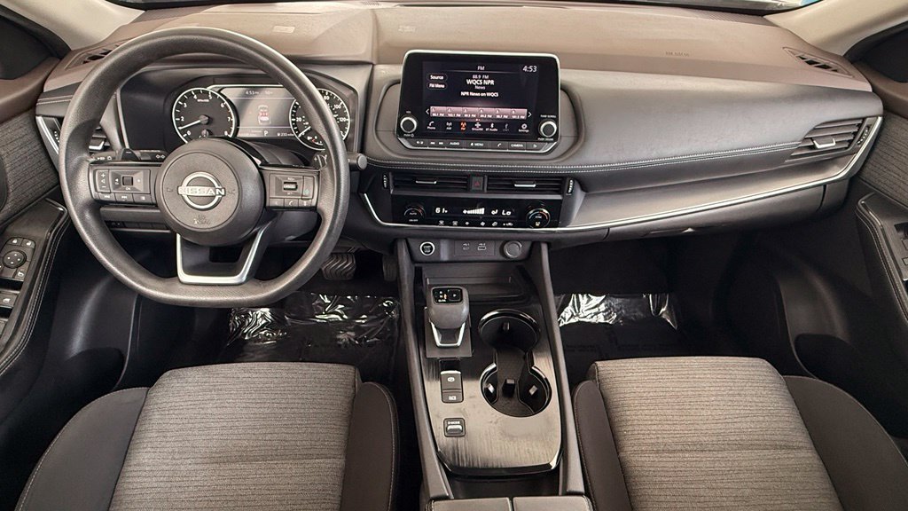 Used 2023 Nissan Rogue SV FWD image 19