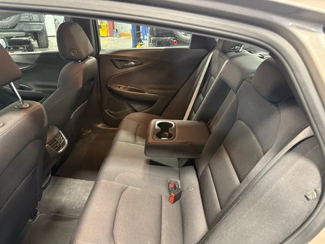 Used 2025 Chevrolet Malibu LT FWD image 30