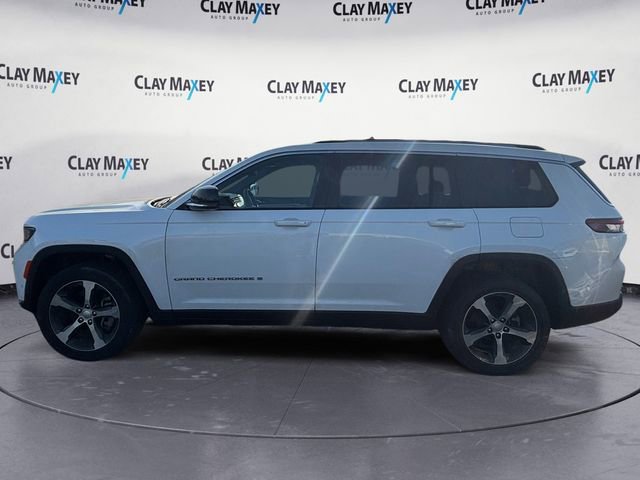 Used 2023 Jeep Grand Cherokee L Limited w/ Luxury Tech Group II image 2