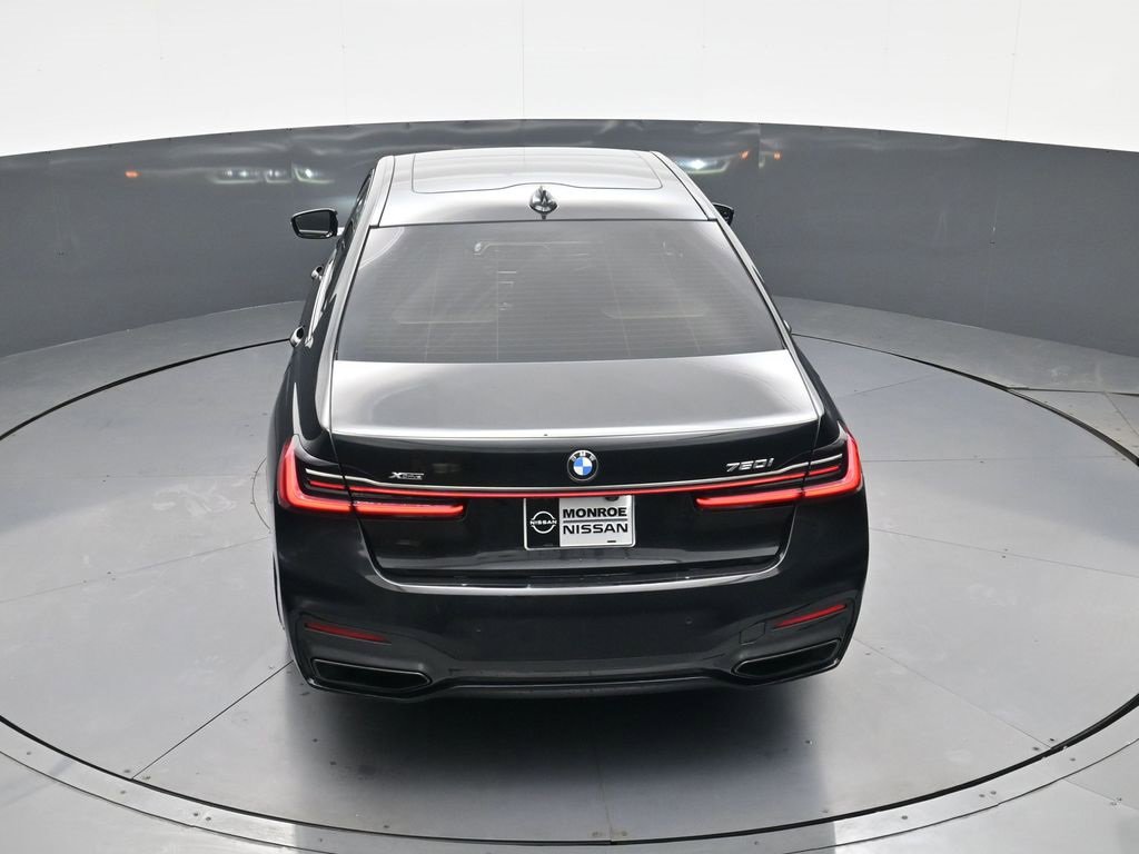 Used 2020 BMW 750i xDrive 750i xDrive w/ Autobahn Package image 31