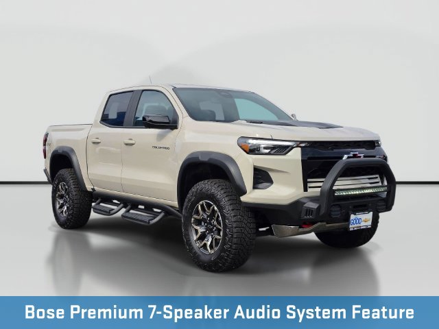 New 2026 Chevrolet Colorado ZR2 w/ Off-Road Front Bumper Package AWD/4WD image 9