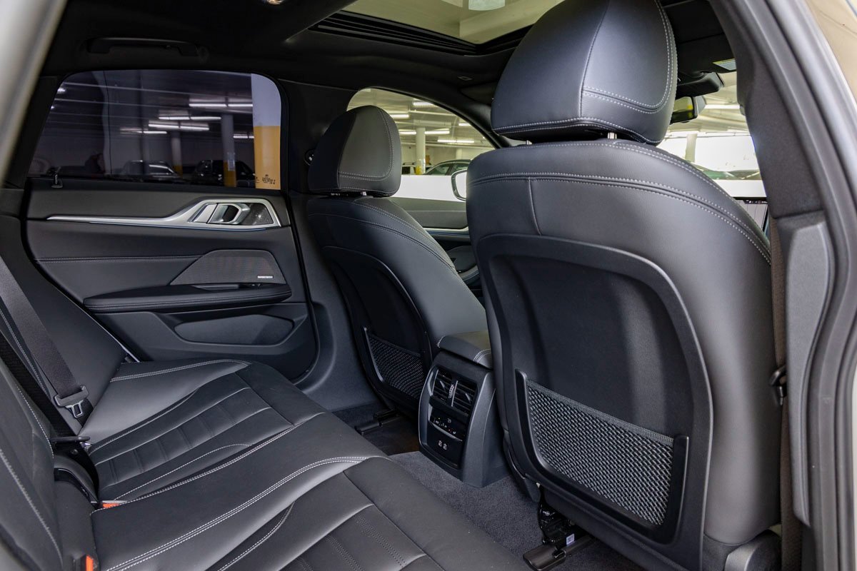 Certified 2023 BMW i4 M50 image 28