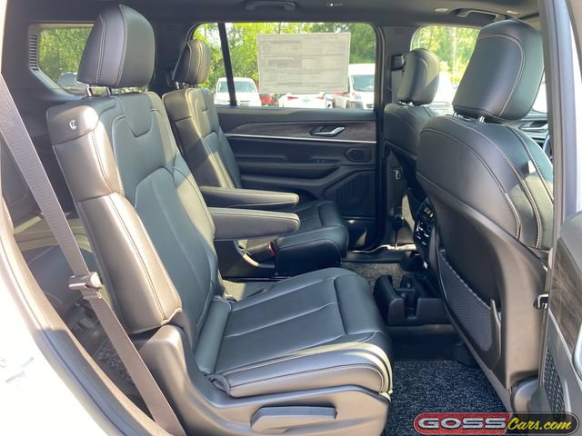 New 2026 Jeep Grand Cherokee L Limited AWD/4WD image 8