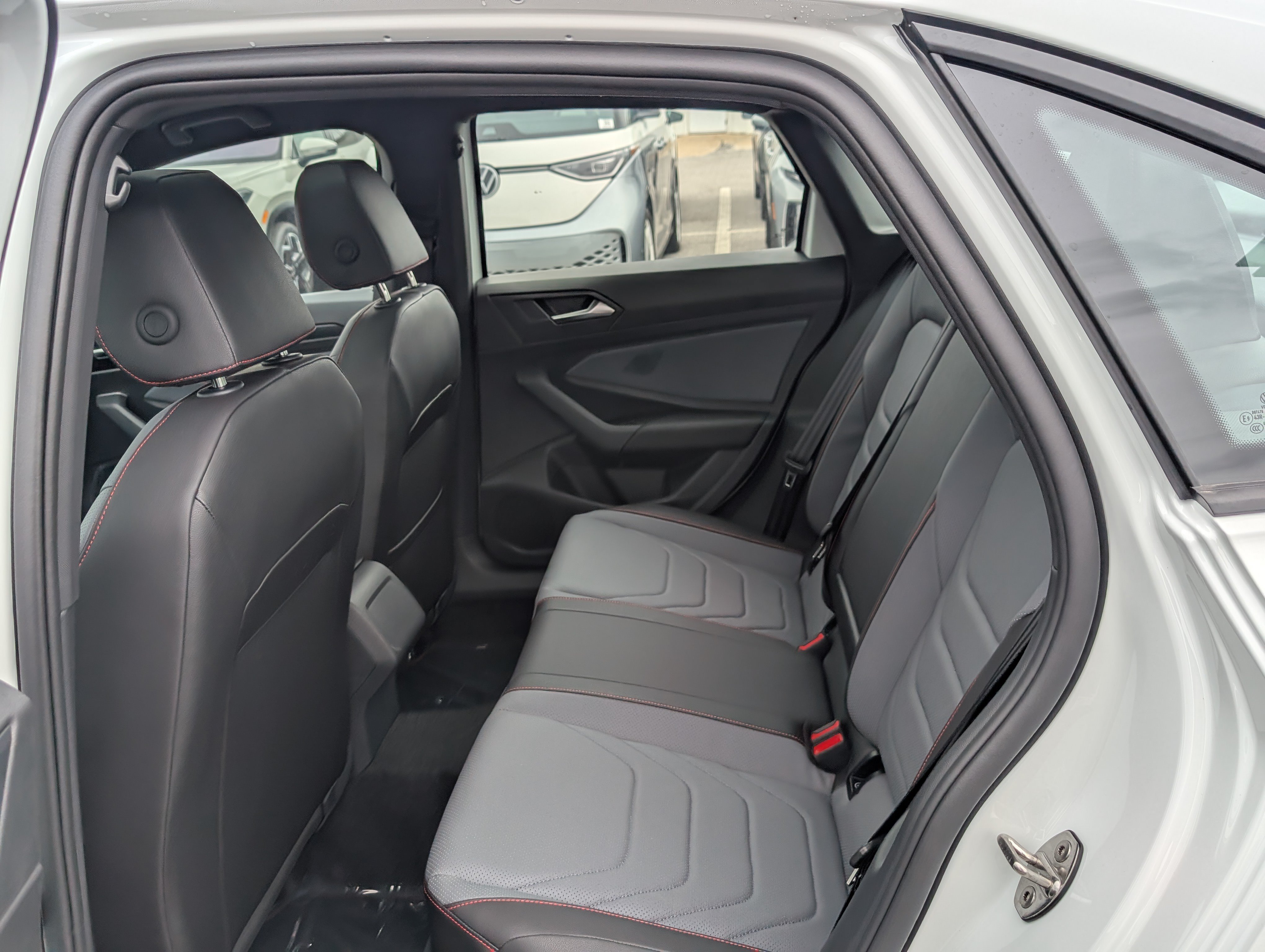 New 2027 Volkswagen Jetta GLI Autobahn FWD image 11