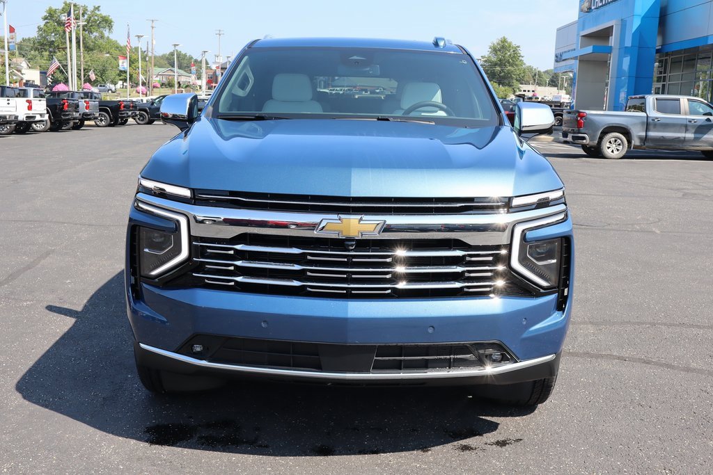 New 2025 Chevrolet Suburban Premier image 31