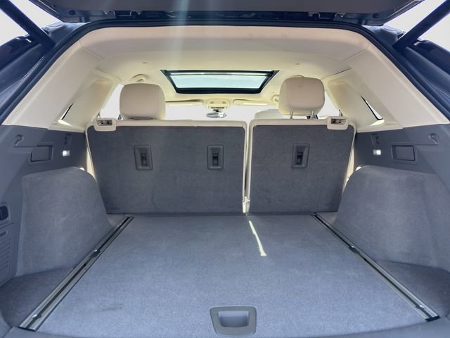 Used 2025 Cadillac XT5 Premium Luxury AWD/4WD image 19