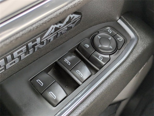 Used 2023 Chevrolet Silverado 1500 High Country w/ Technology Package image 26