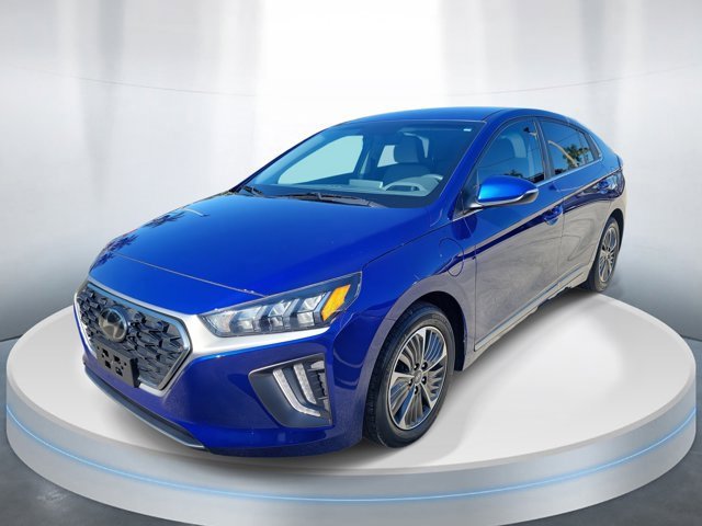 Certified 2022 Hyundai Ioniq SEL image 3