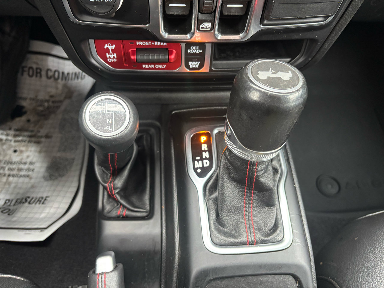 Used 2021 Jeep Wrangler Unlimited Rubicon w/ Xtreme Recon 35" Tire Package image 26