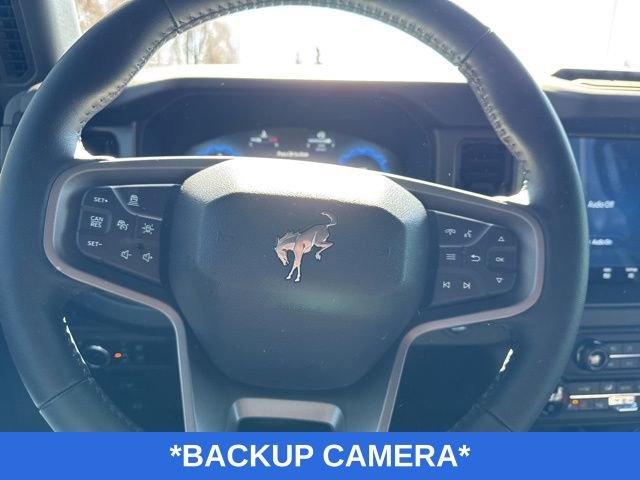 Used 2025 Ford Bronco Badlands image 11