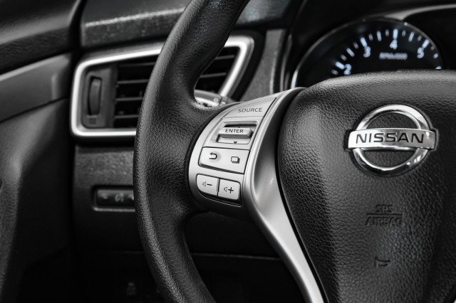 Used 2016 Nissan Rogue S AWD/4WD image 15
