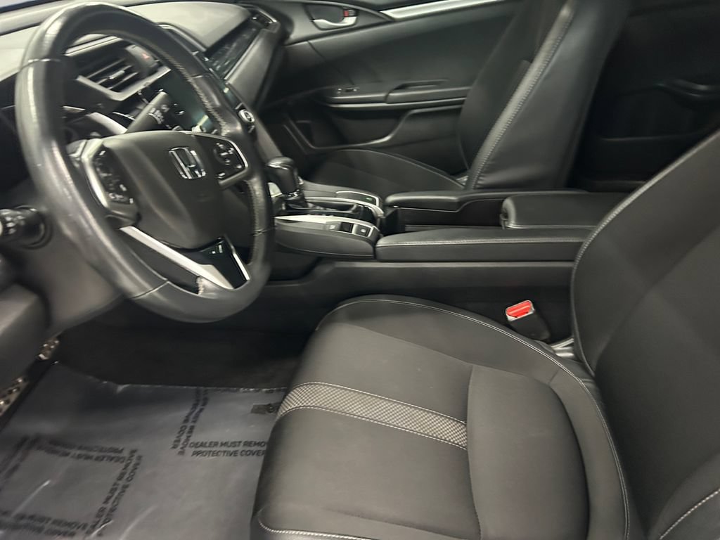 Used 2019 Honda Civic Sport image 9