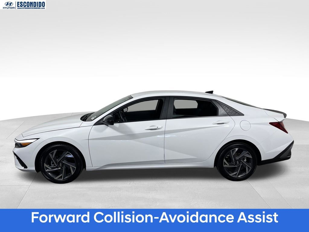 Certified 2025 Hyundai Elantra Sport image 2