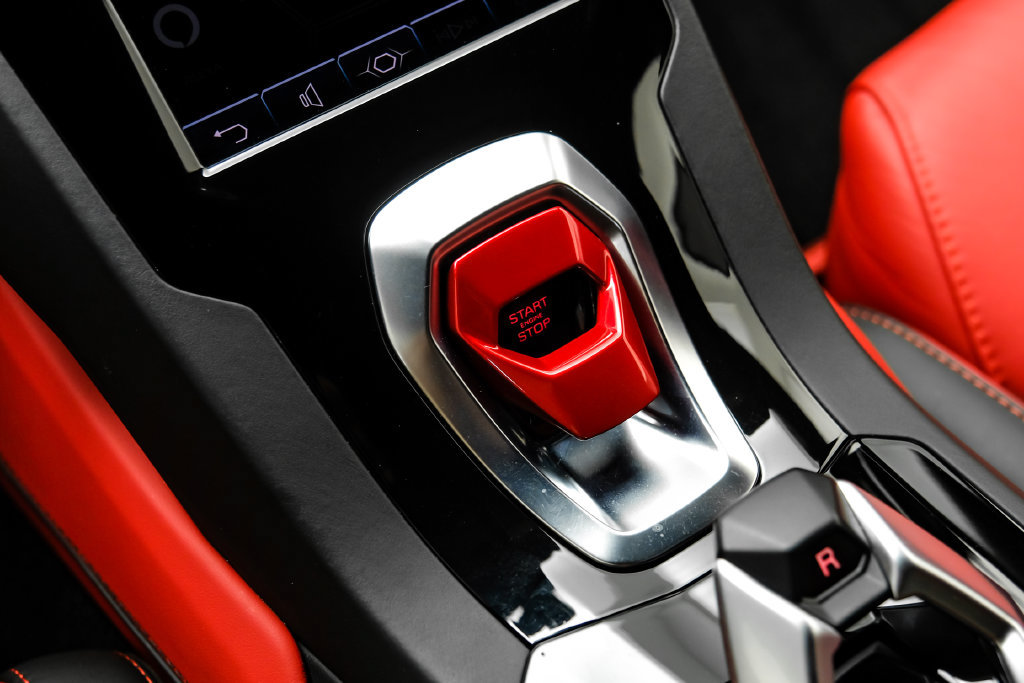 Used 2020 Lamborghini Huracan EVO AWD/4WD image 23