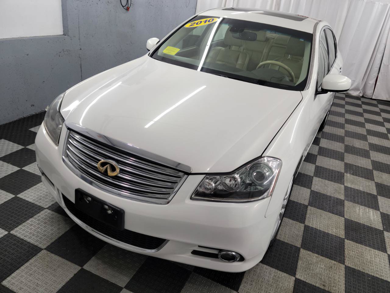 Used 2010 INFINITI M35 x w/ Technology Pkg AWD/4WD image 9