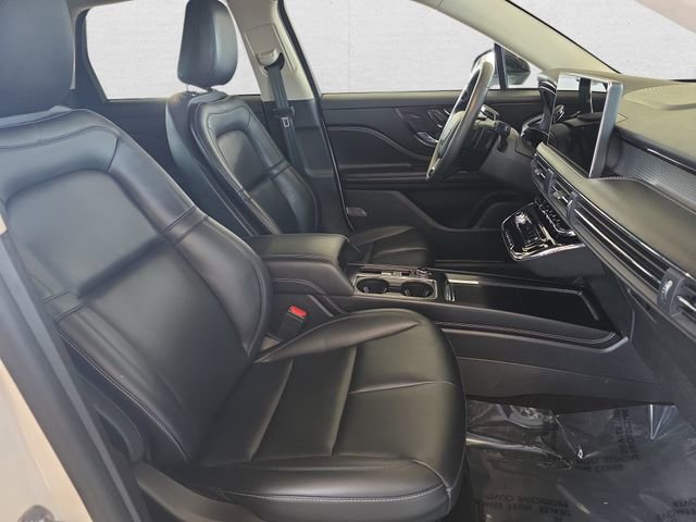 Used 2023 Lincoln Corsair AWD image 10
