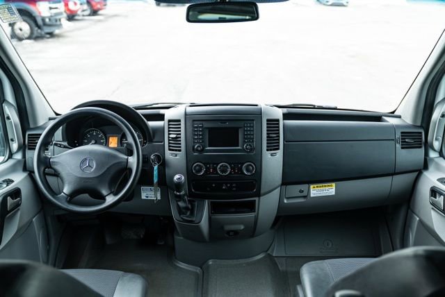 Used 2017 Mercedes-Benz Sprinter 3500 image 20