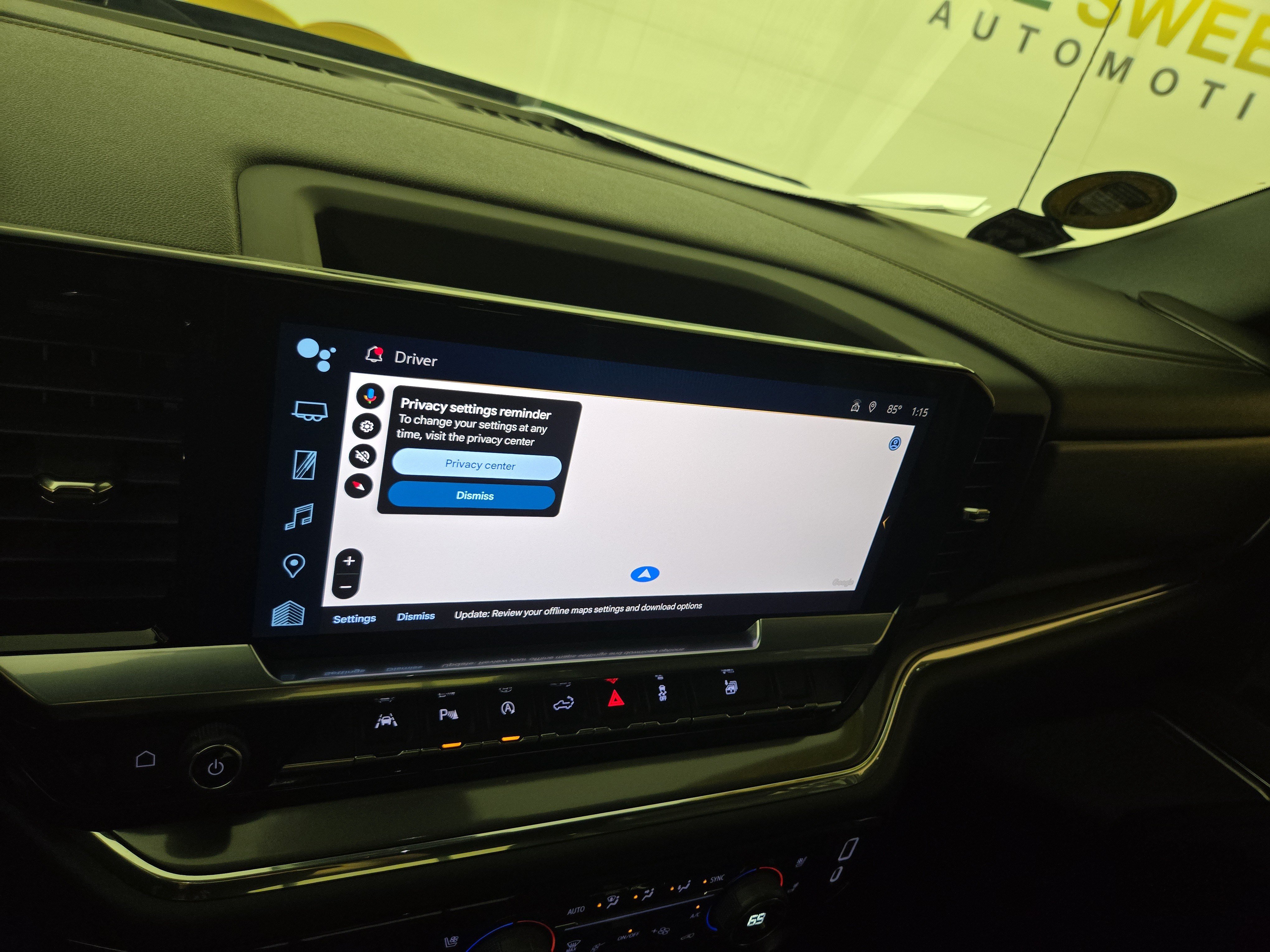 Certified 2023 Chevrolet Silverado 1500 High Country w/ Technology Package AWD/4WD image 20