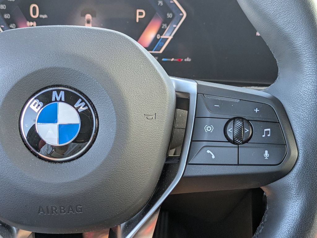 Used 2025 BMW X2 xDrive28i w/ Technology Package AWD/4WD image 16