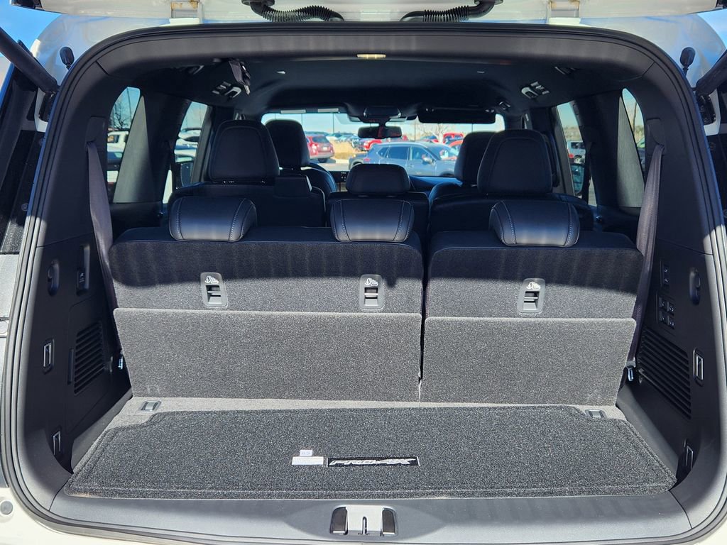 New 2026 Nissan Armada PRO-4X AWD/4WD image 15