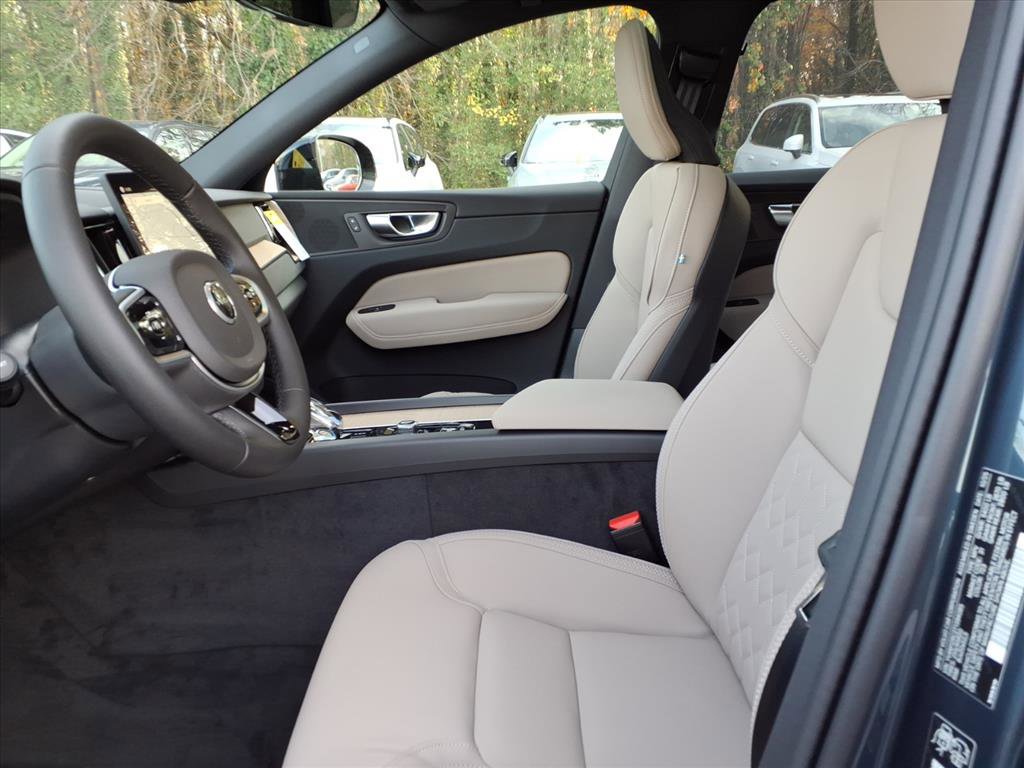 New 2026 Volvo XC60 B5 Plus w/ Protection Package Premier image 16