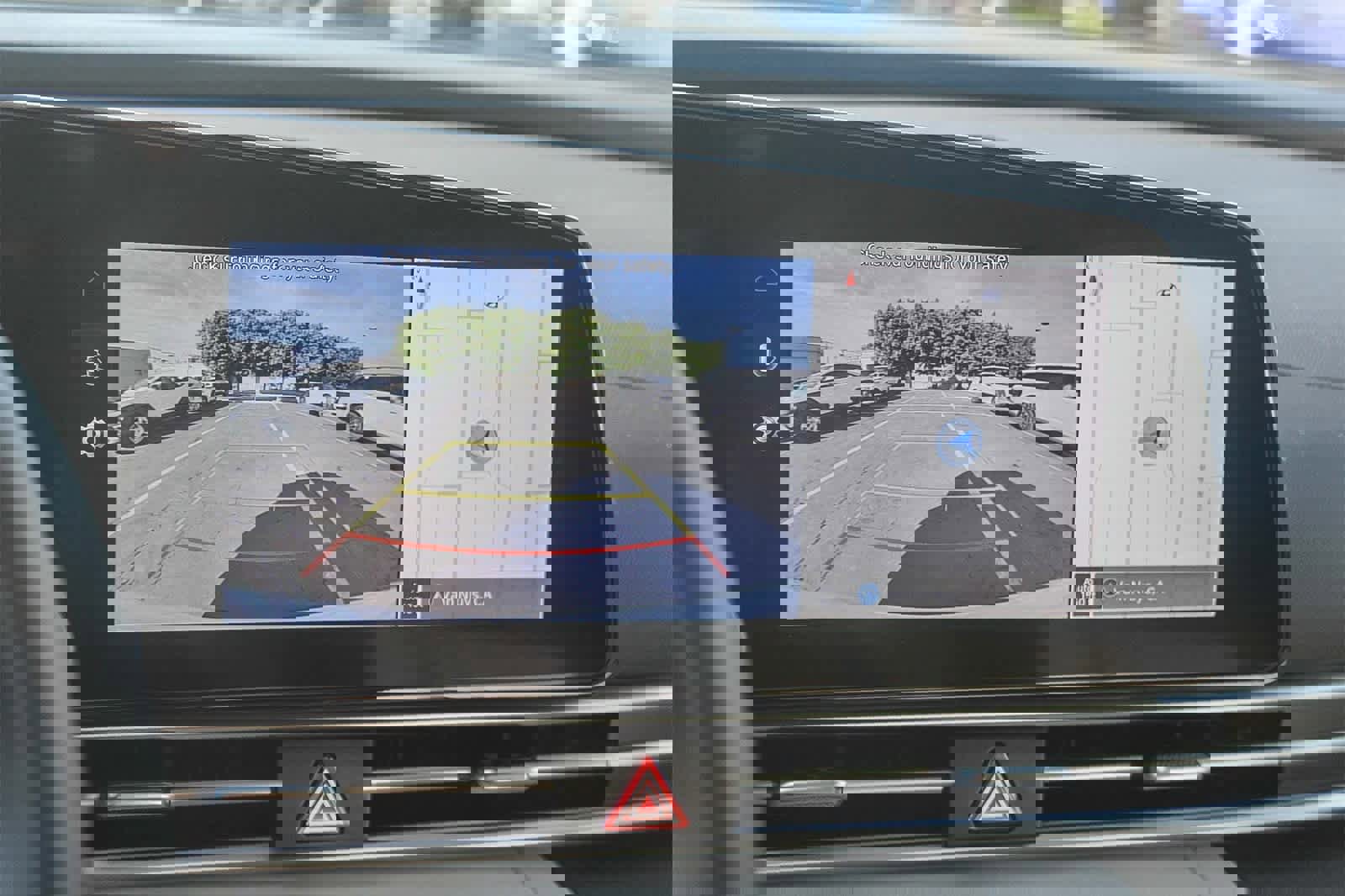 Certified 2025 Hyundai Elantra Limited image 34