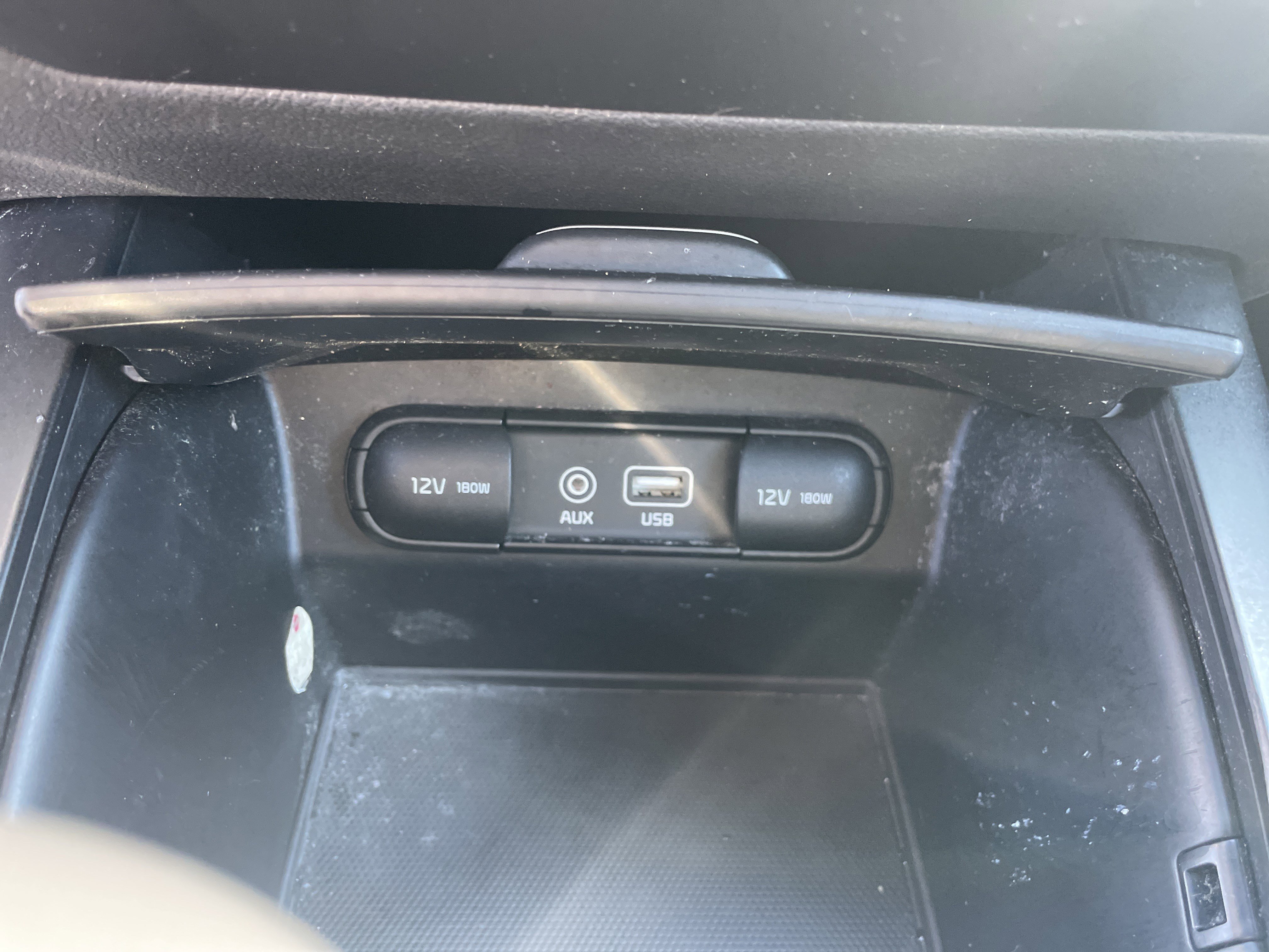 Used 2017 Kia Sorento LX image 48
