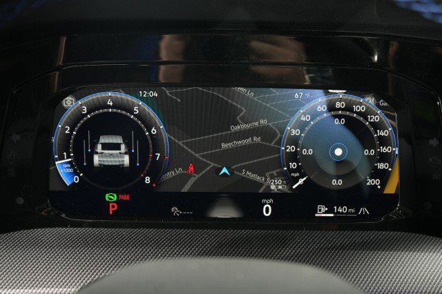 Used 2026 Volkswagen Golf AWD/4WD image 31