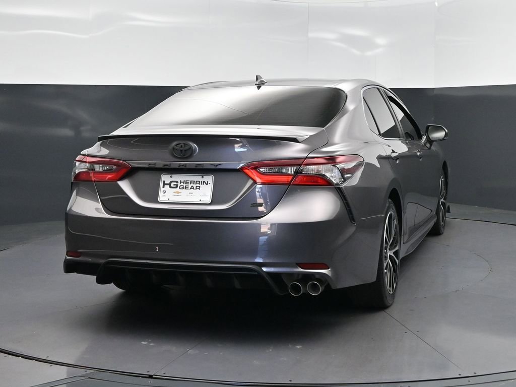 Used 2023 Toyota Camry SE image 7