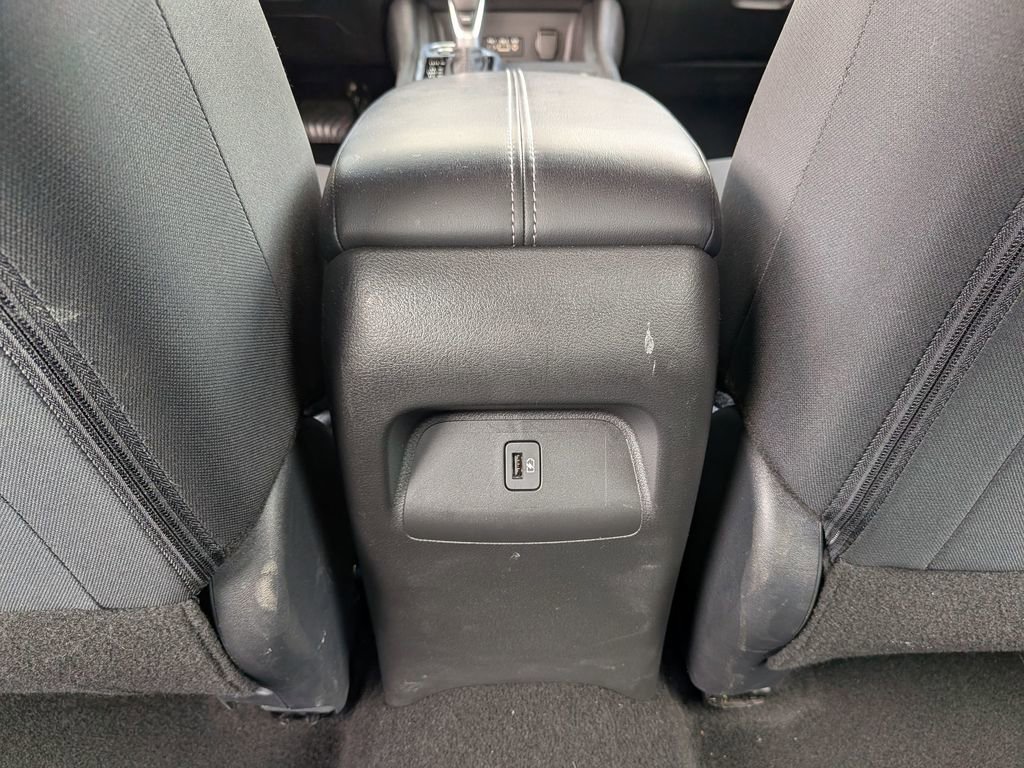 Certified 2025 Nissan Sentra SV FWD image 35