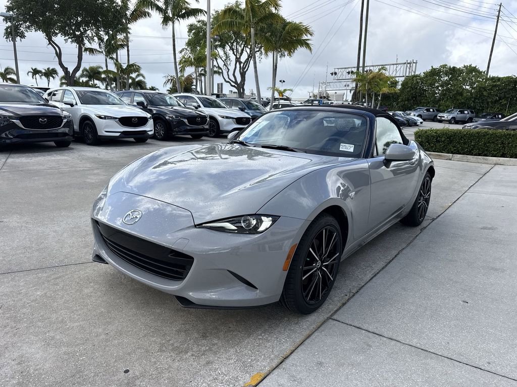 New 2026 MAZDA MX-5 Miata Grand Touring image 9