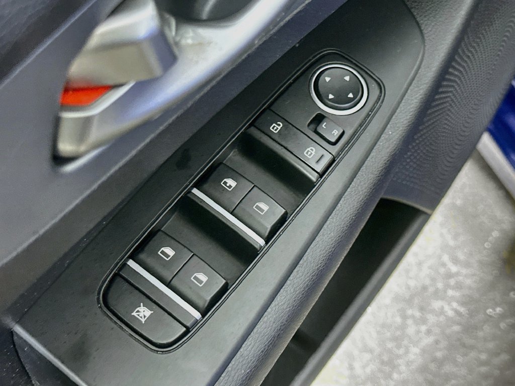 Used 2021 Kia Forte LXS FWD image 22