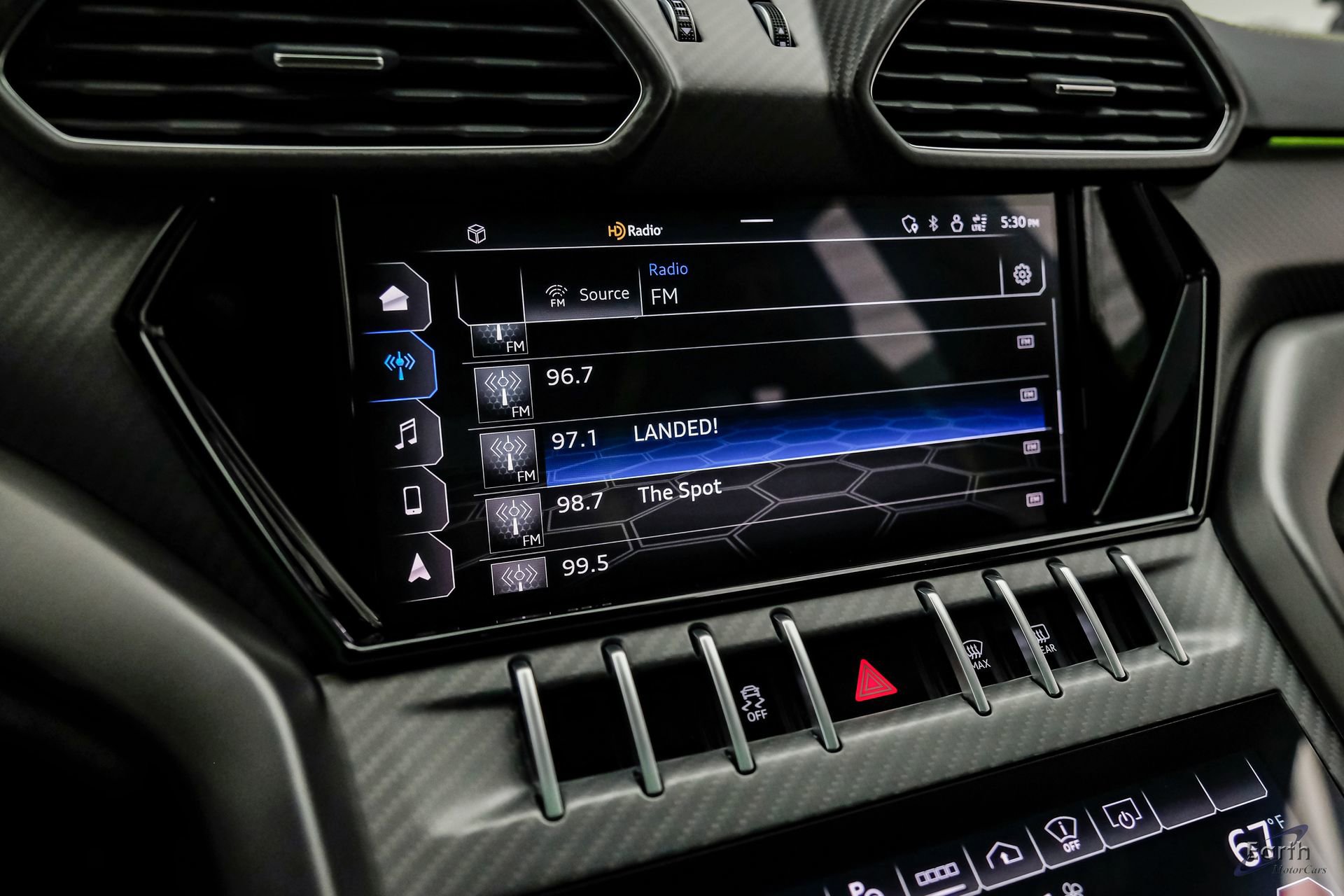 Used 2022 Lamborghini Urus image 81