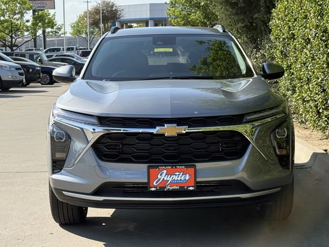 New 2026 Chevrolet Trax LT w/ Driver Confidence Package FWD image 8