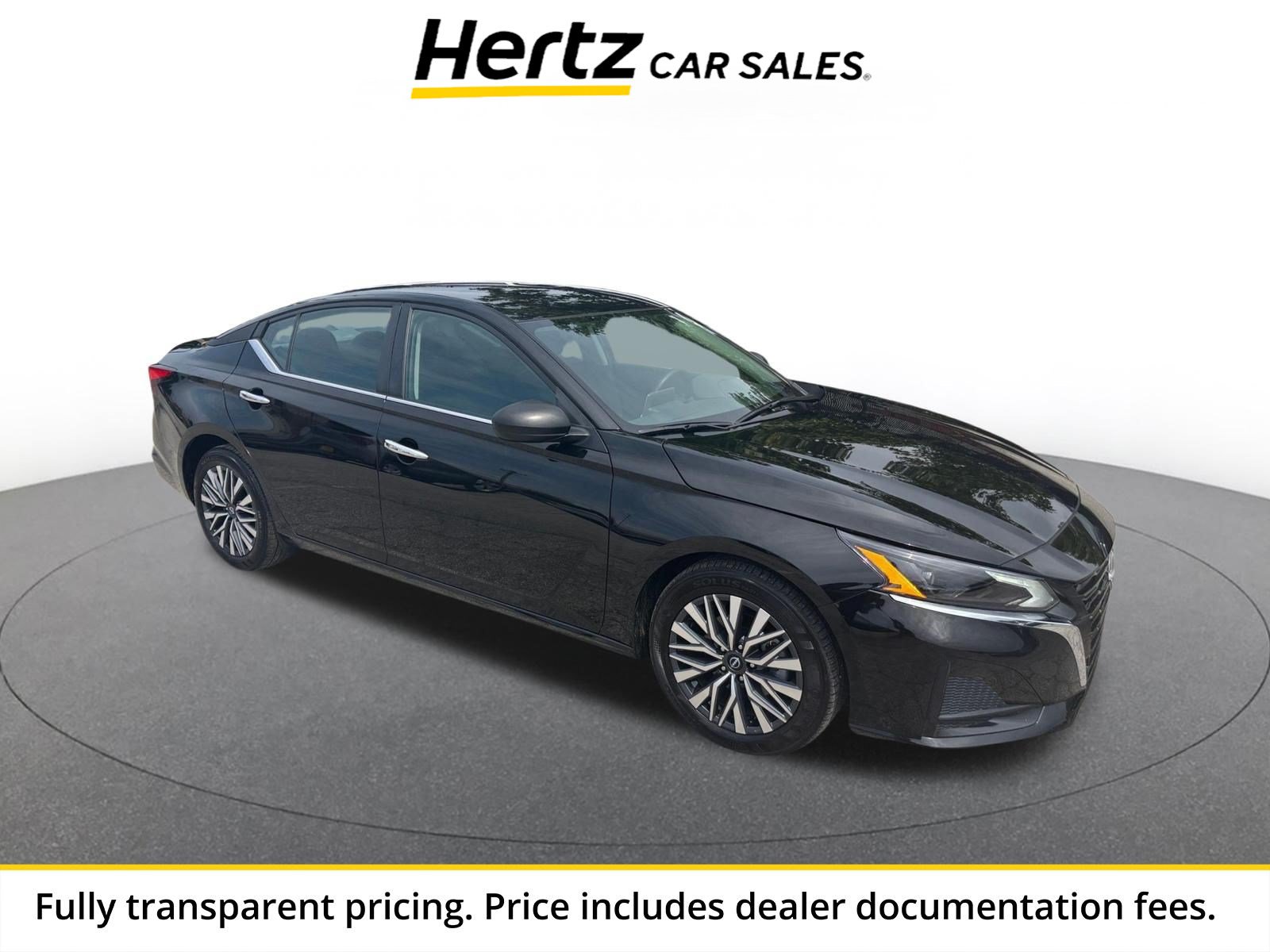 Used 2025 Nissan Altima 2.5 SV FWD image 1