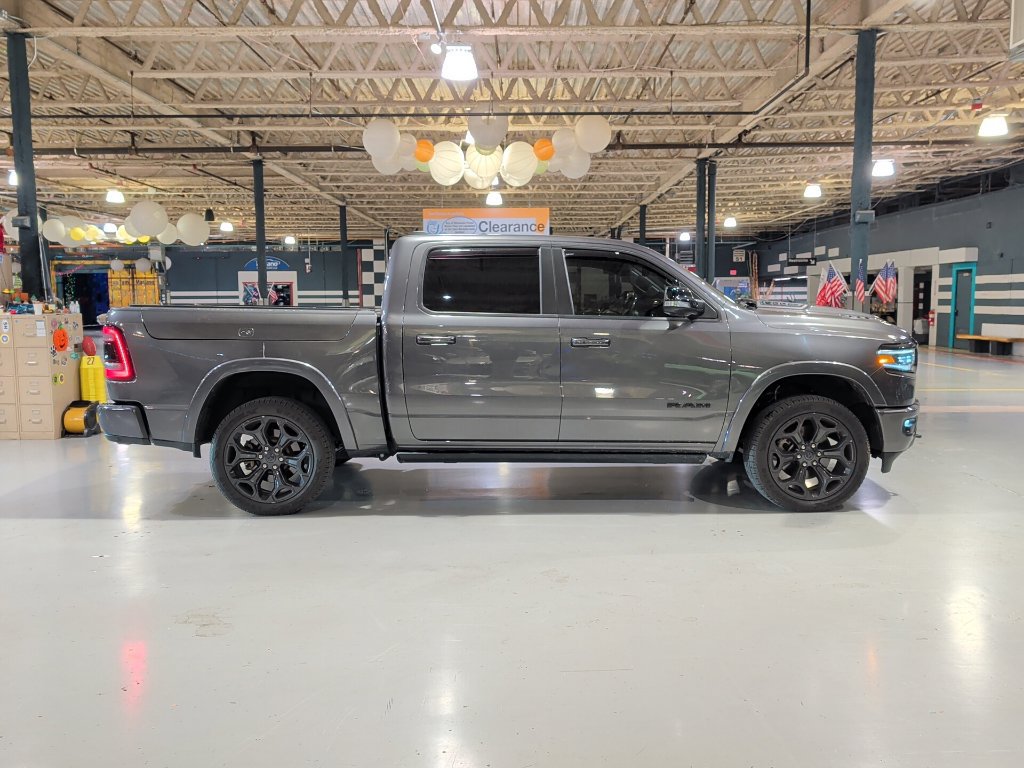 Used 2022 RAM 1500 Limited AWD/4WD image 8