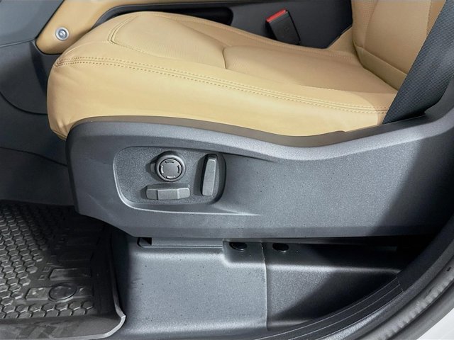 Used 2026 Land Rover Defender 110 S image 22