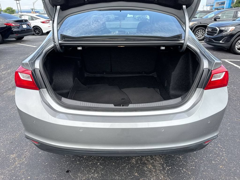 Used 2024 Chevrolet Malibu LS FWD image 24