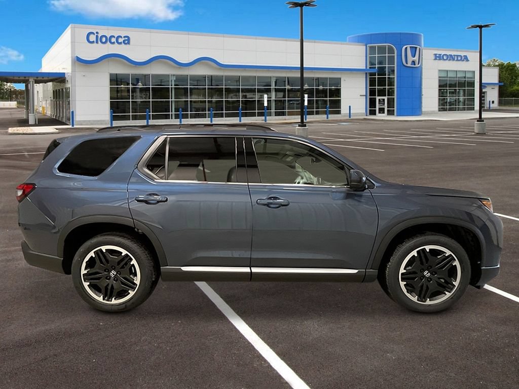 New 2026 Honda Pilot Touring image 8