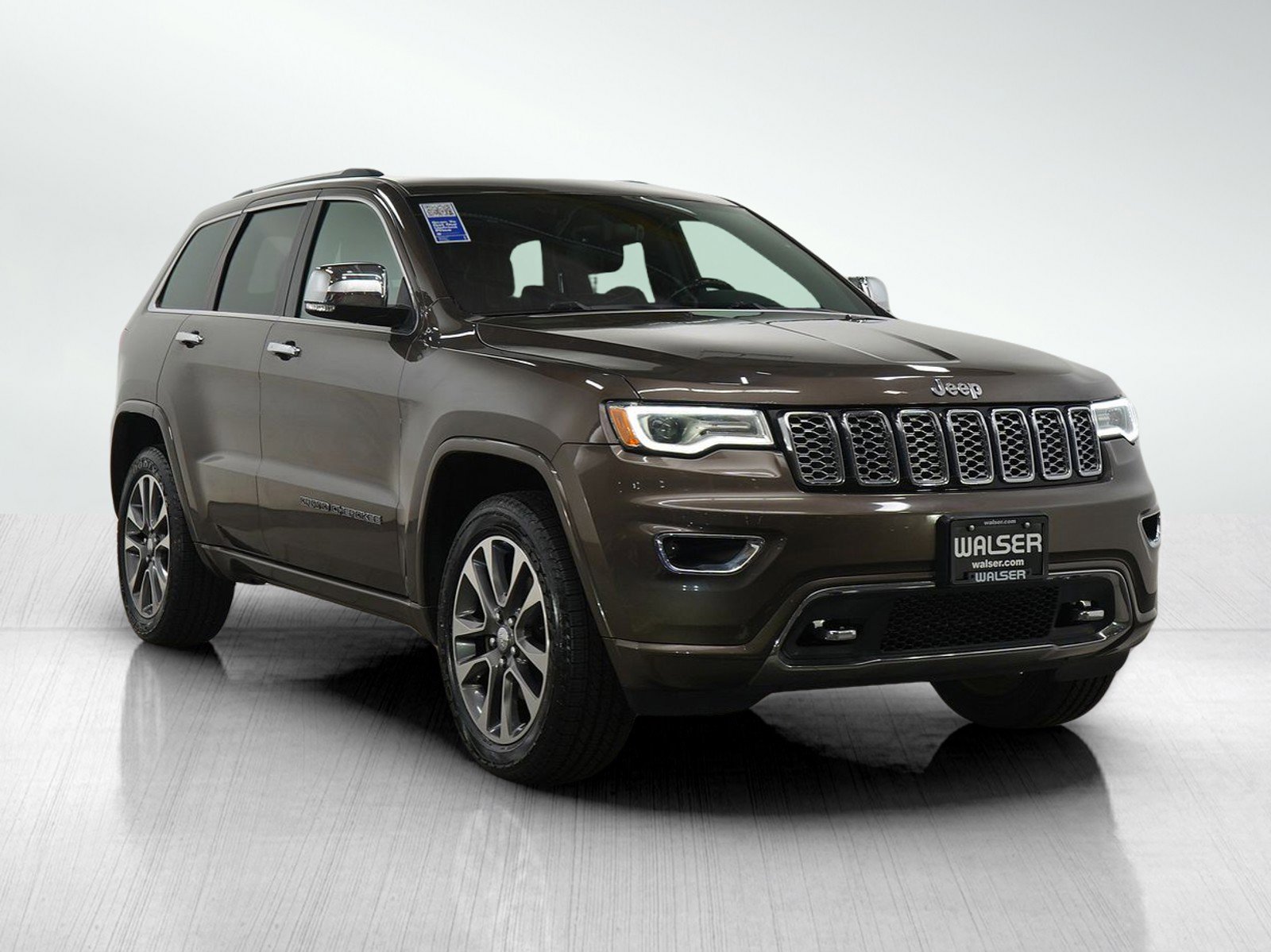 Used 2018 Jeep Grand Cherokee Overland image 7