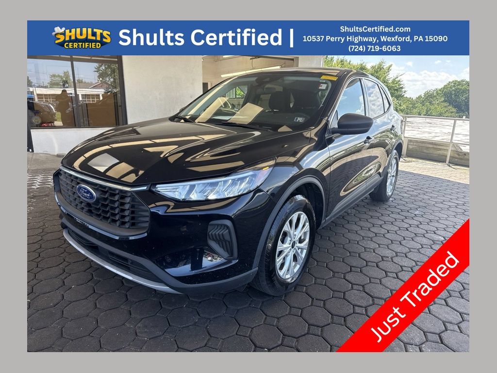 Certified 2023 Ford Escape Active w/ Tech Pack #1 AWD/4WD image 1