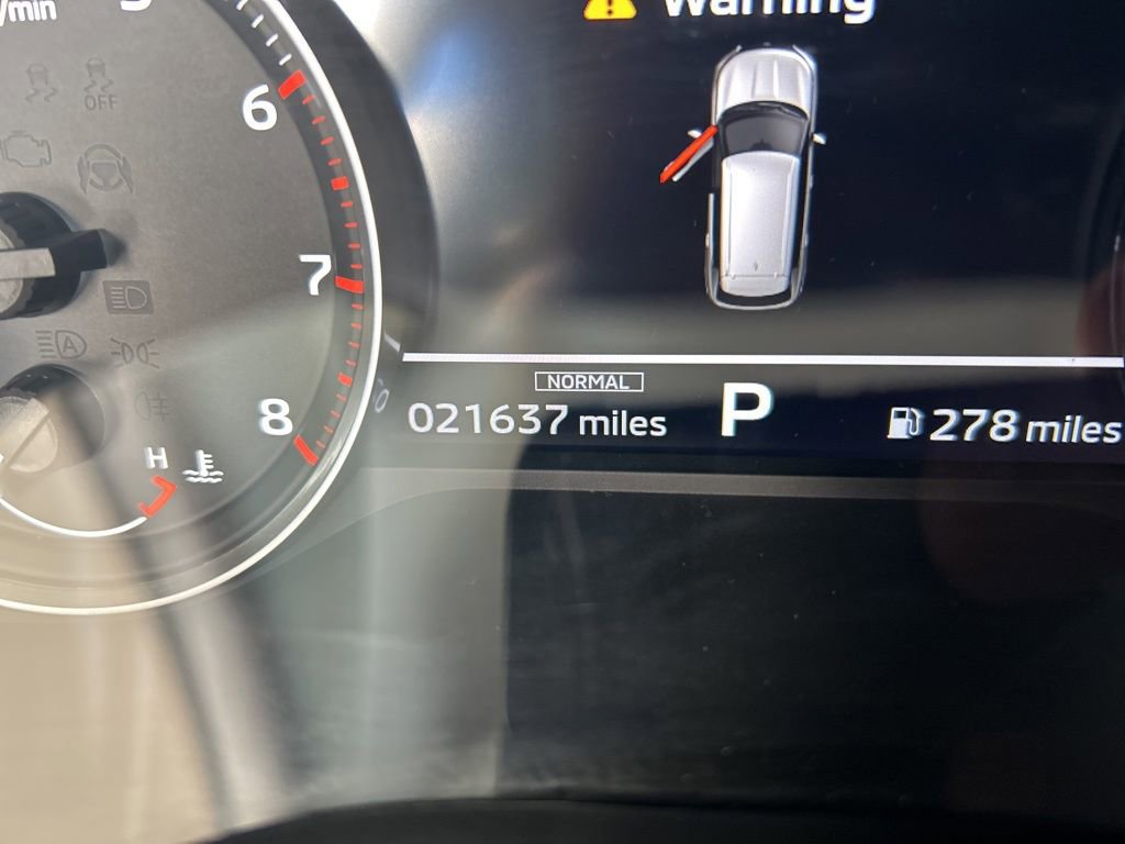 Used 2023 Mitsubishi Outlander ES image 46