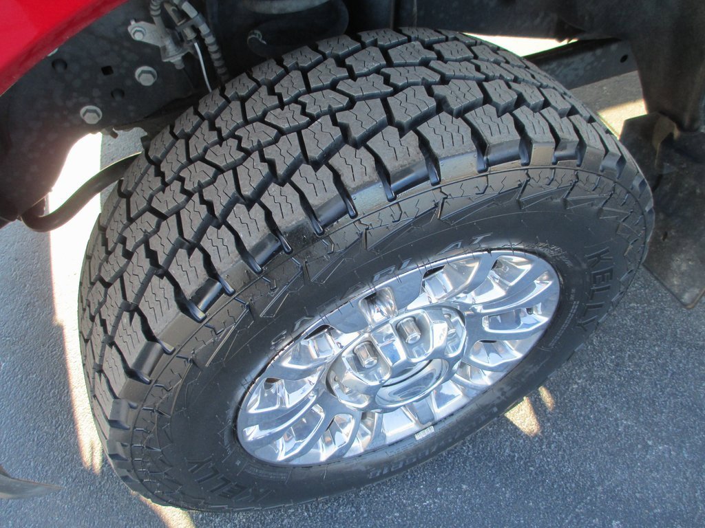 Used 2022 Ford F250 XLT w/ XLT Premium Package image 12