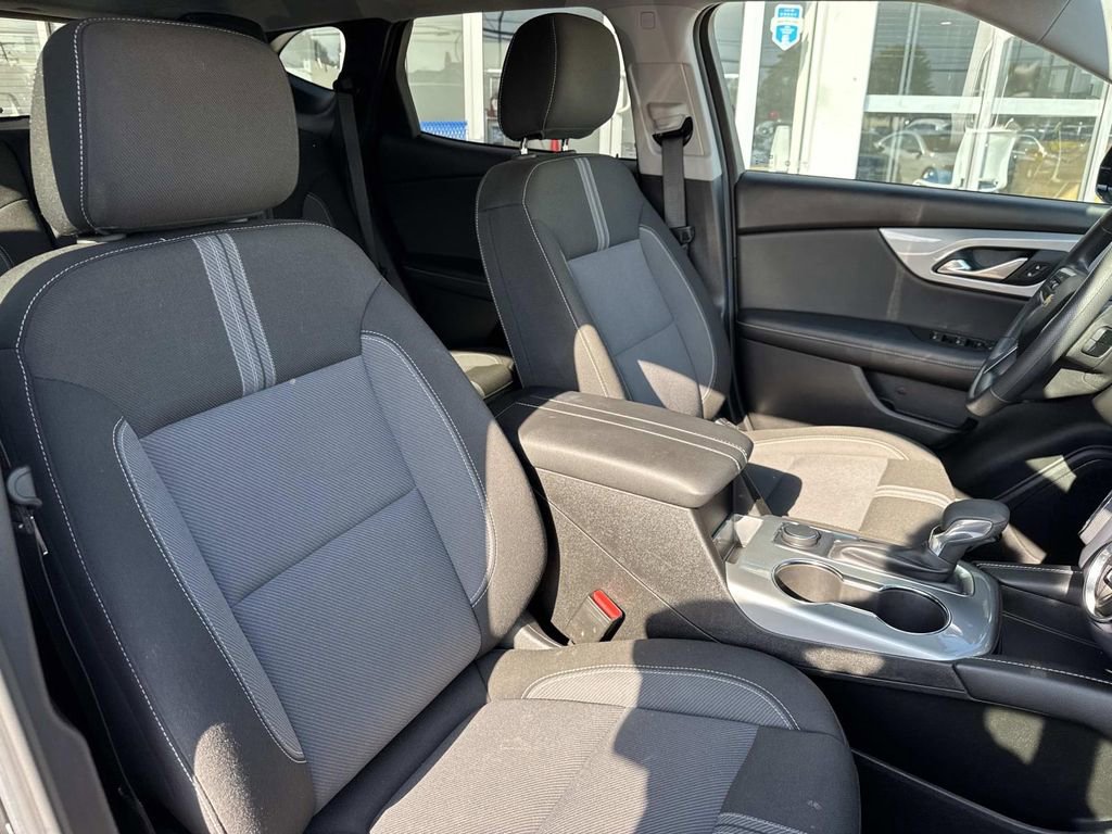 Certified 2025 Chevrolet Blazer LT image 11